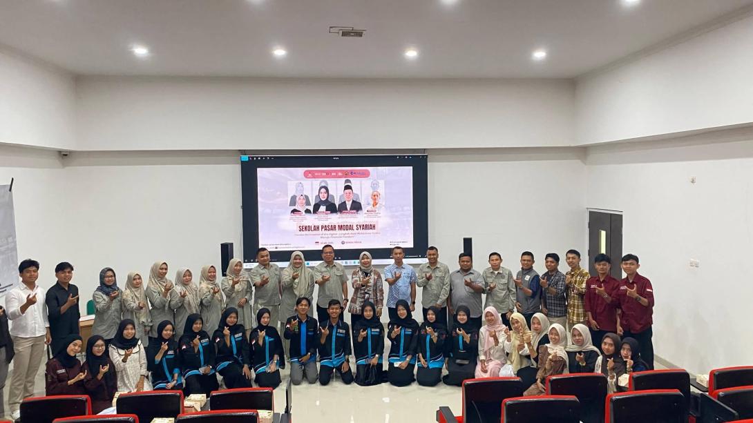 Hadirkan Ahli dari BEI dan FAC Sekuritas, FEBI IAIN Kerinci Sukses Gelar Sekolah Pasar Modal Syariah