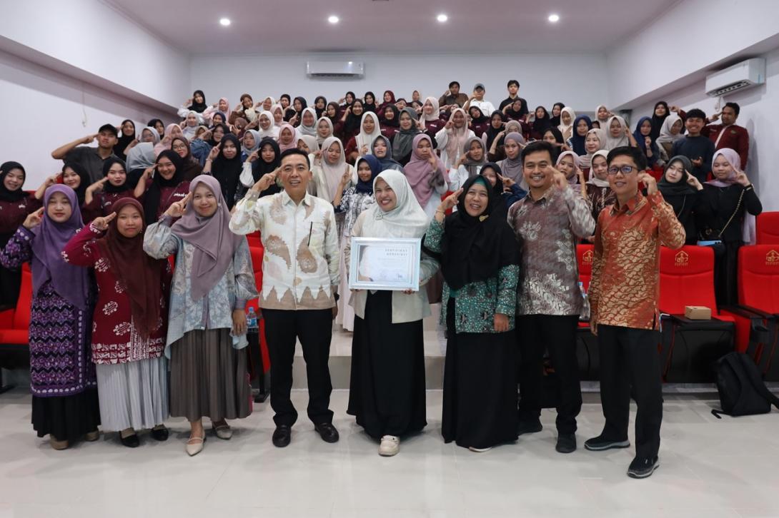 Prediksi Pendidikan Berbasis Data, Prodi Tadris Matematika Dorong Mahasiswa Kuasai Analisis Regresi